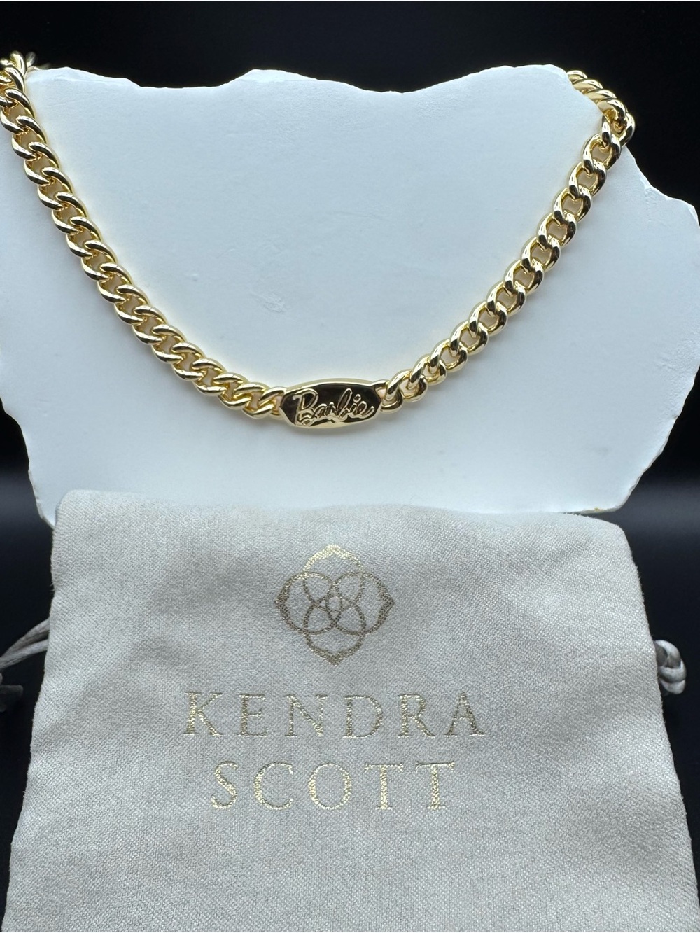 NWT Kendra Scott x Barbie Gold Chain Nameplate Necklace Chunky Curb Link